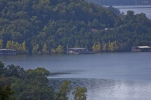 Lakes and Rivers for Boating Near Eureka Springs